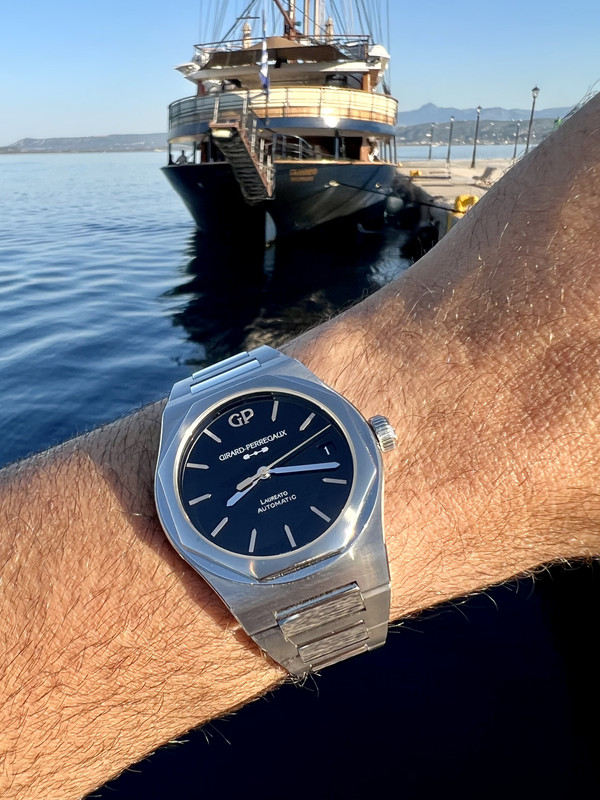 86F3B9F6-B5D9-435E-B50A-F50040CDC95A