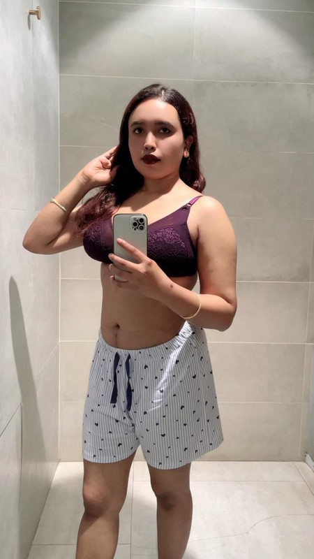 photo 5111663054440565847 y