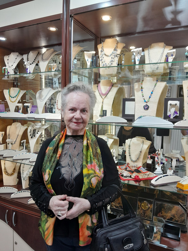 В галерее самоцветов 5