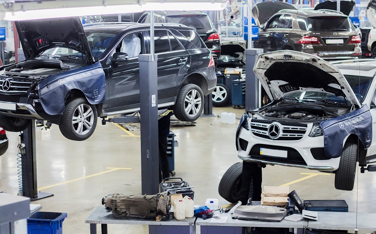 Mercedes Benz Service Mercedes Benz Service