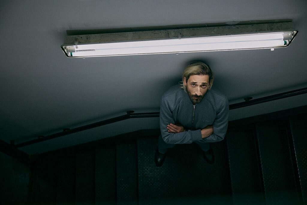 03.jpg
