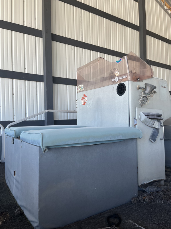 FFBB6504-7ADF-4586-8CD0-EBFE4A969F00