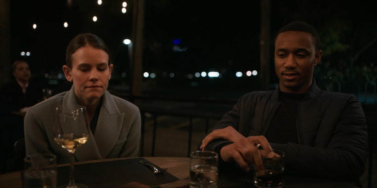 Smile 2022 WebRip [Hindi + English] 480p, 720p Screenshot