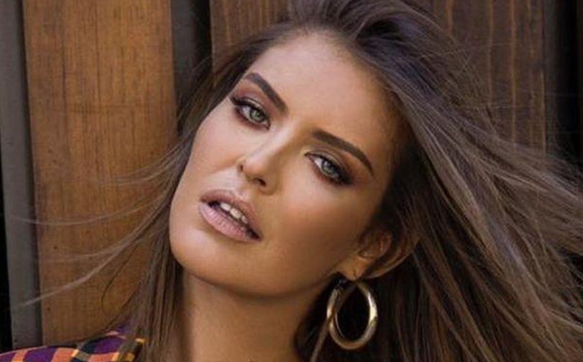 Vanessa Claudio se corona como la más bella de la TV con este ajustado vestido