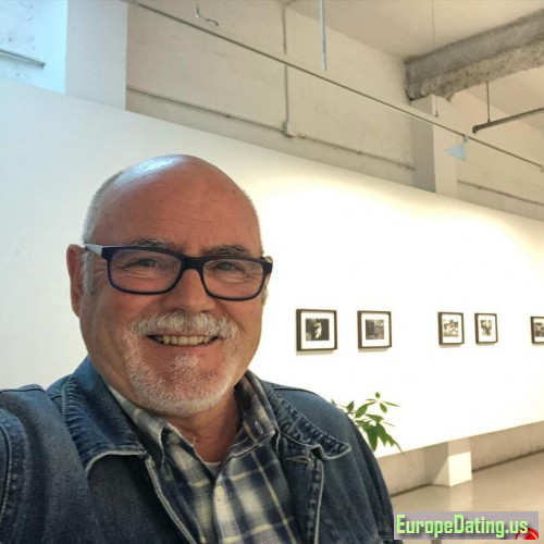 B87EB95E-5DE0-40A9-B646-31996451AA16