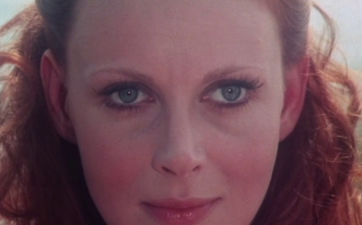 vlcsnap-2015-11-11-19h18m25s118