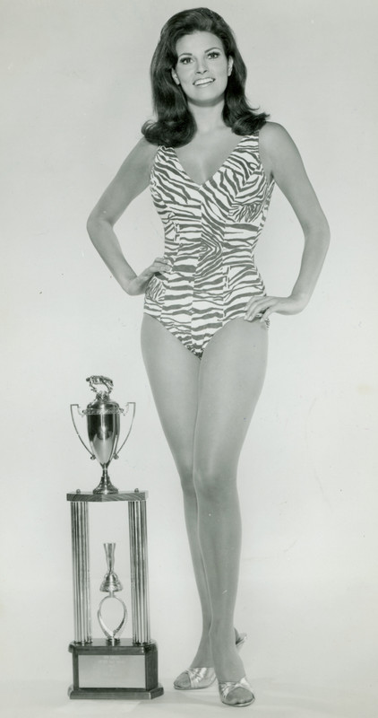 raquel_welch_e68