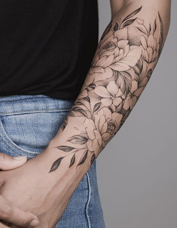 Black-and-white-flower-tattoo 512235 (30)