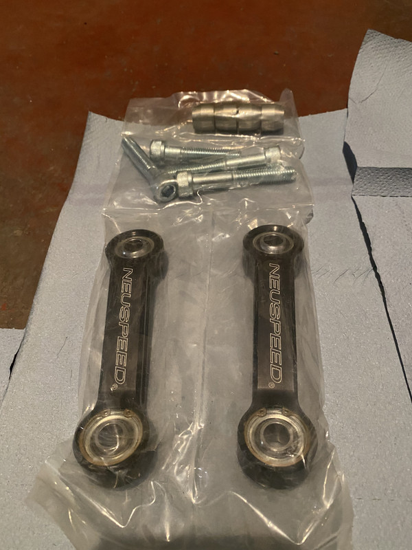 124CE11E-D2C4-4F94-9D6C-9897136521CD