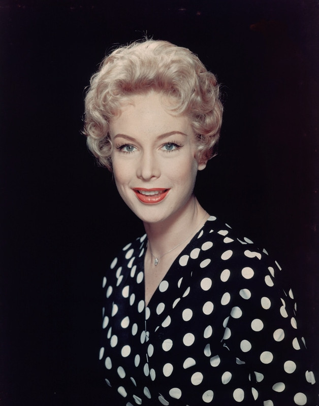 Barbara_Eden_c09