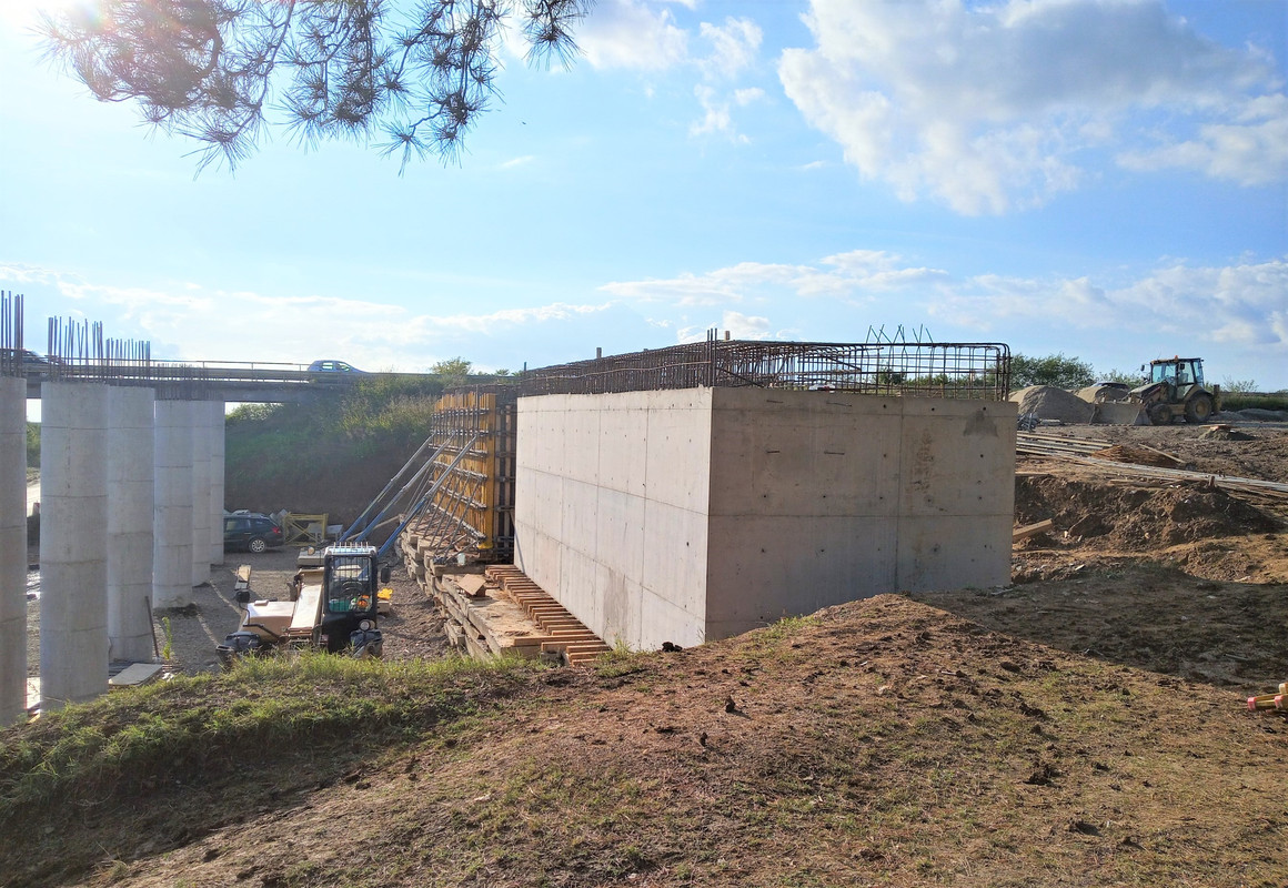 20200825_172546_HDR(1)