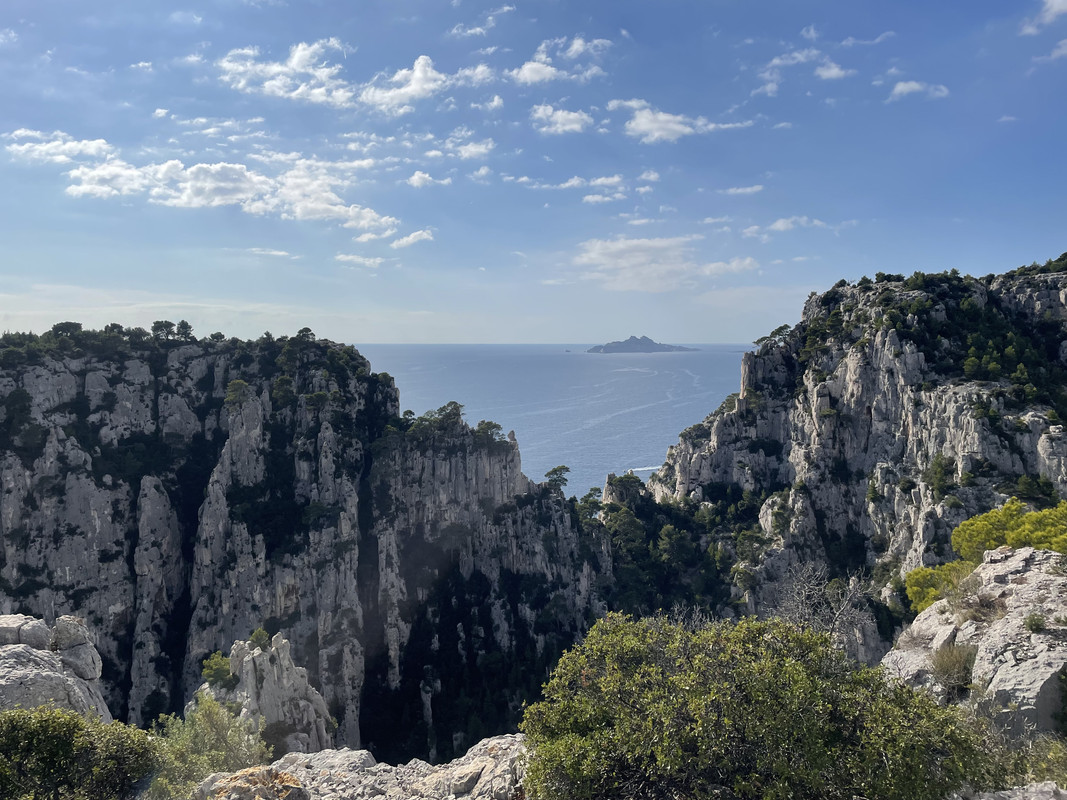 F4EDFC95-B36C-439B-8EE4-3E8063E8913E