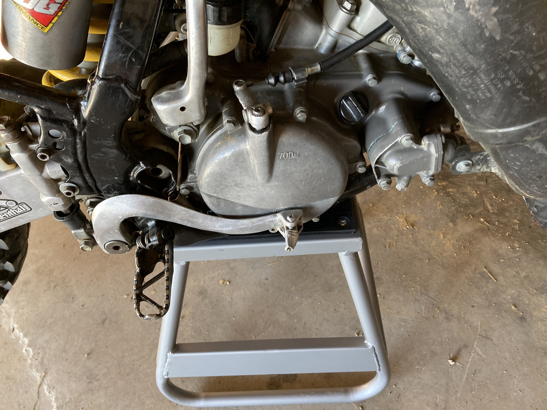 07653760-5288-43CE-811E-85BEA545B8D5