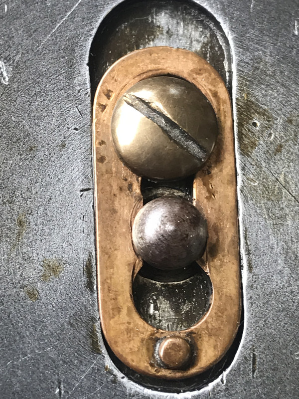 0FC41EE0-13DD-4937-B84C-95CFA4AC7110