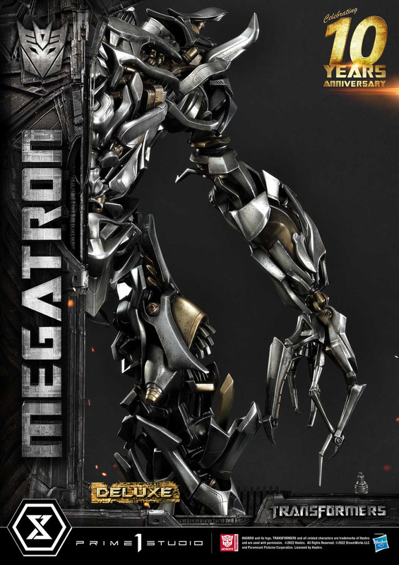 27-Prime-1-Studio-MMTFM-34-DLX-Transformers-2007-Megatron-01