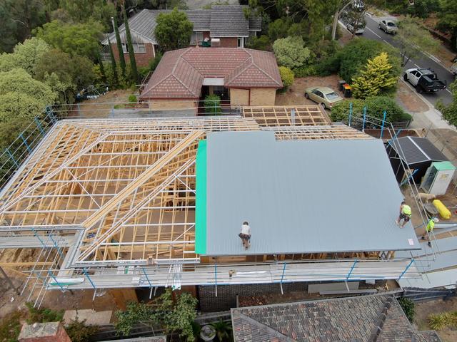 ROOF.jpg