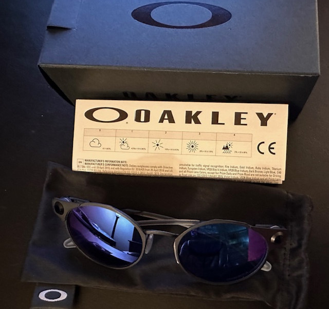 Oakley carrera discount