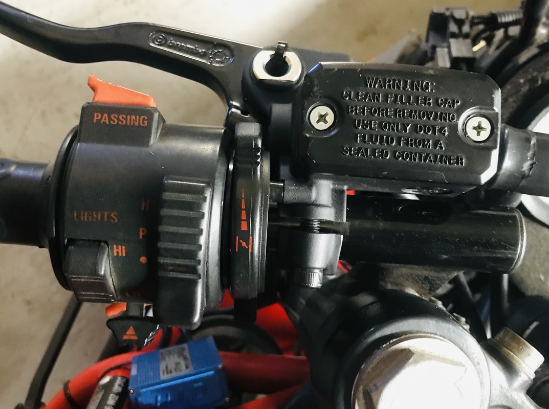 60058A66-FB7A-4957-A50D-C7A5CFF60551