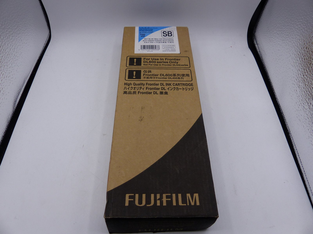 FUJIFILM SKY BLUE C13T652810 700ML DL INK CARTRIDGE EXP 2024/09/27 FUJIFILM SKY BLUE C13T652810 700ML DL INK CARTRIDGE EXP 2024/09/27