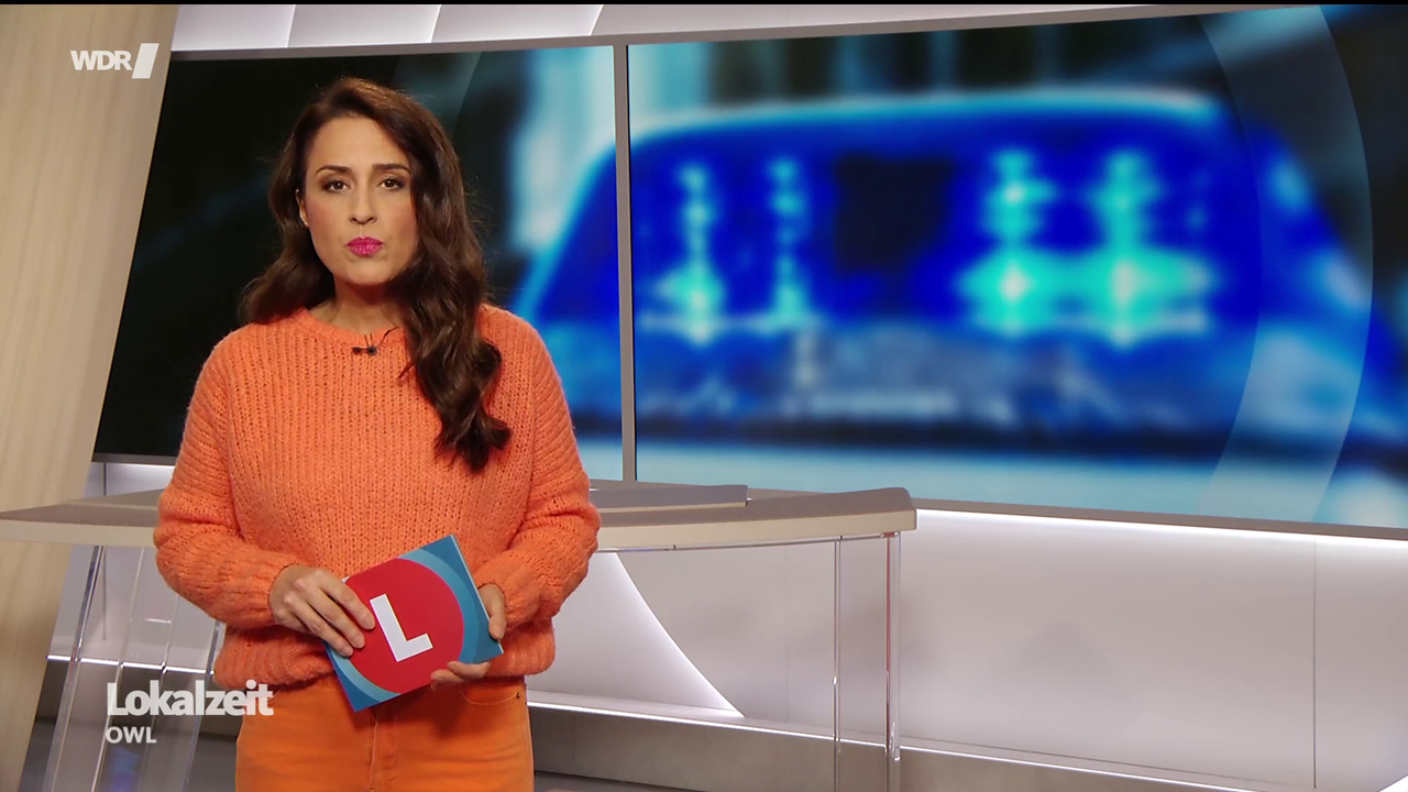 Nina Moghaddam WDR Lokalzeit OWL 11 03 2026 122X Caps 37