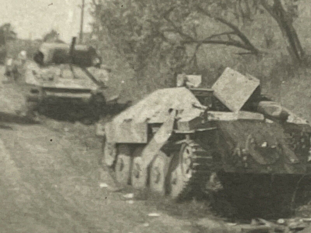 Photo Destroyed German Panzer Tank (2)