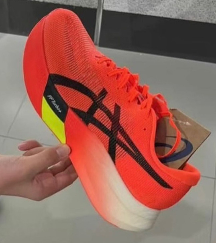 Screenshot_2024-02-21-11-20-54-519_com.instagram.android-edit