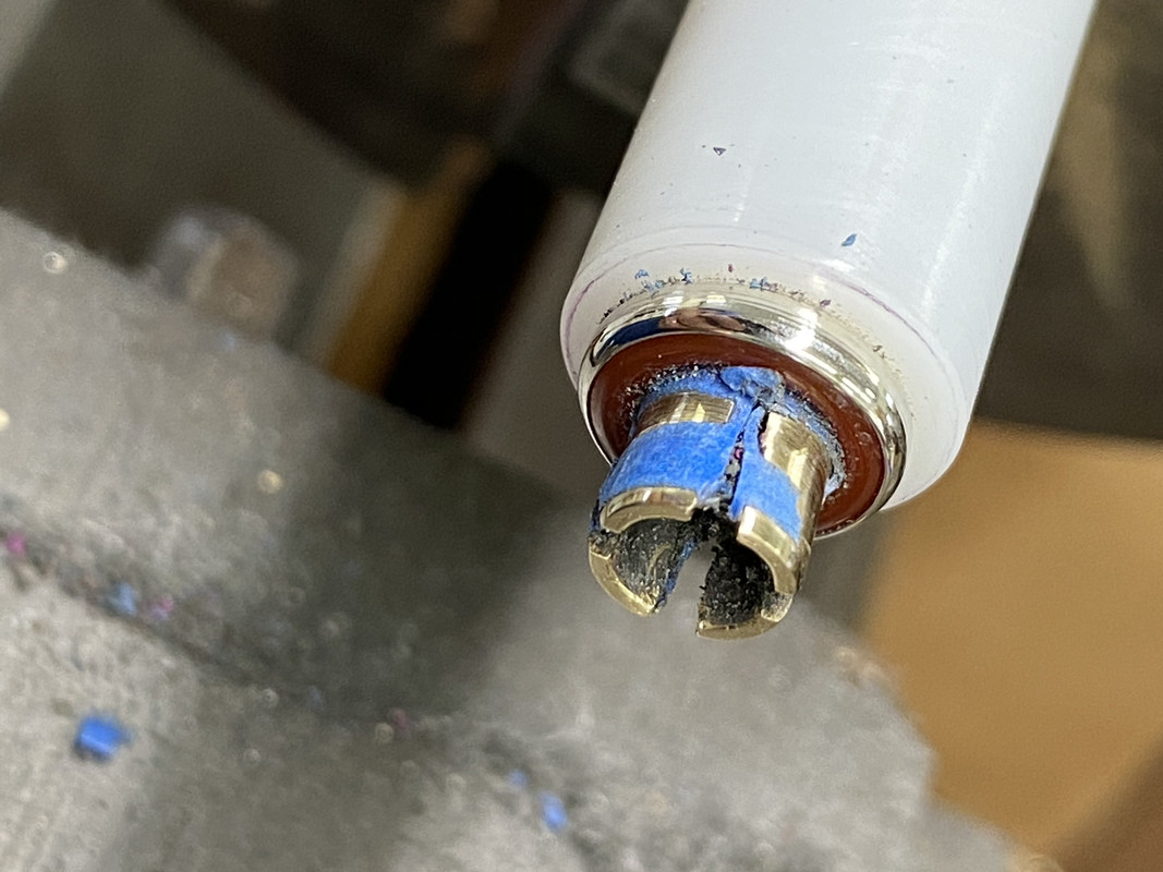 6E0C44ED-A518-4D67-A1BF-E67095DA8D28