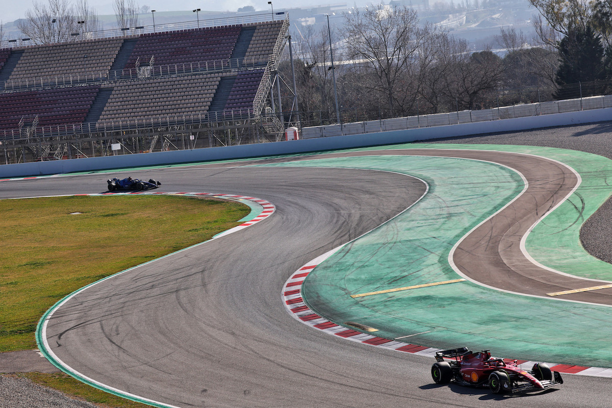 [Imagen: f1-test-barcellona-gallery-day1-100.jpg]