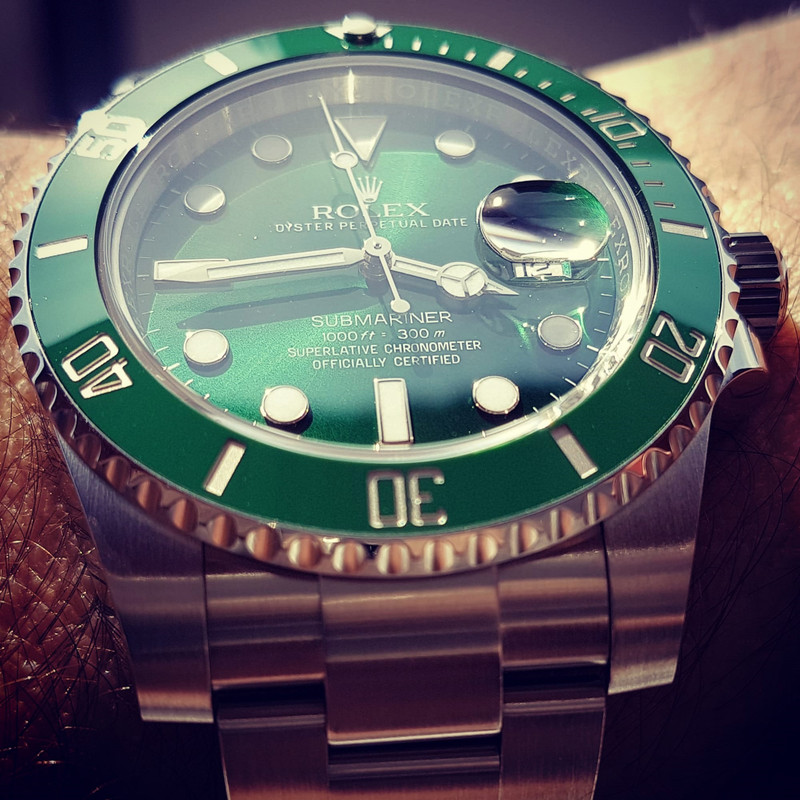 Rolex Submariner 40 mm 300M Cal. 3135 Ref. 116610LV  (3)