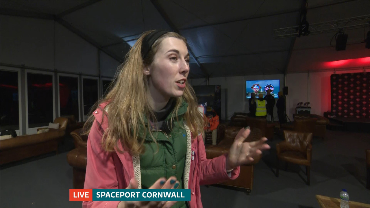 01.09 - 18.00.00 - ITV News West Country. Bringing you all the latest....ts_snapshot_06.10.998
