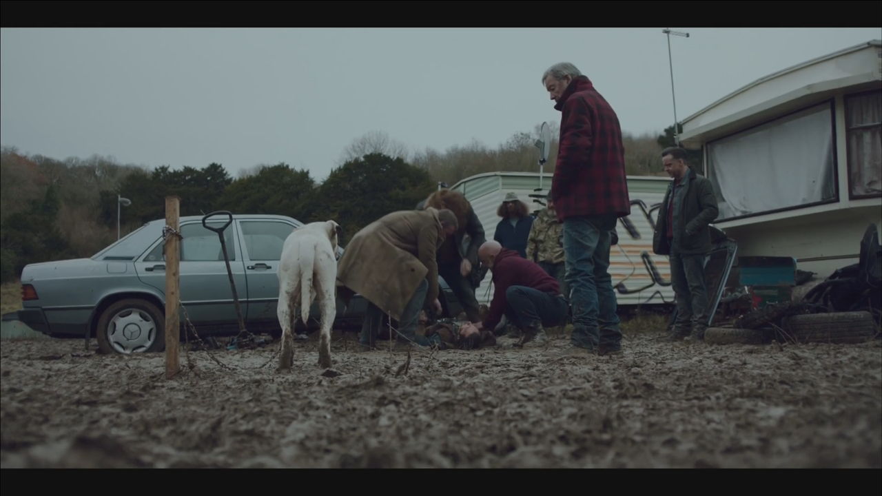 Gangs.Of.London.S01E01.Episodio.01.ITA.ENG.1080p.AHDTVMux.x264-Morpheus.mkv_snapshot_00.59.36_[2020.