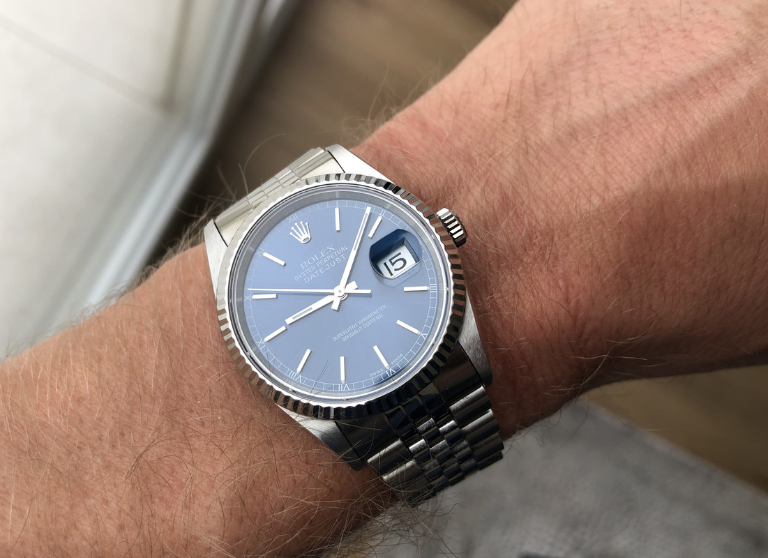 9356F597-971E-4FE8-A563-175460A9D641