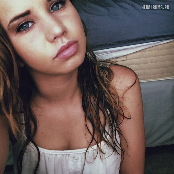 [Image: hlbalbums-pk-Alexis-Linden-36.jpg]