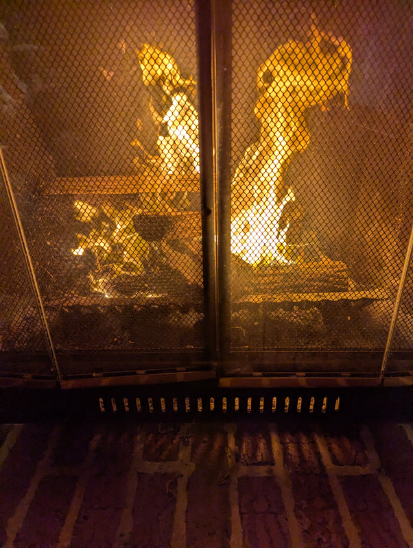 PXL 20260101 034634105 MP