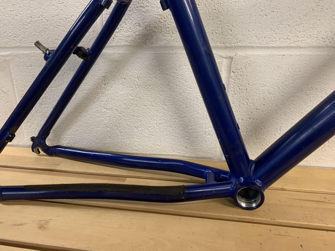 53AF9547-E1CA-4385-B921-0F60B0E0C420