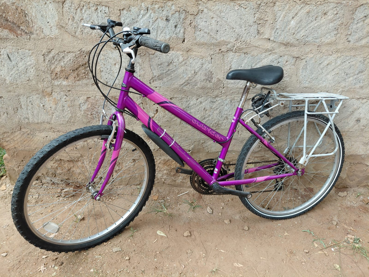26"Apollo Outrider