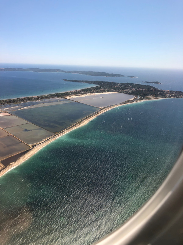 EAFD229B-B2B0-4F69-A43D-9271573323A2