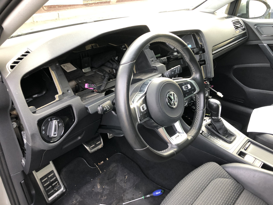 2D7F03B9-F02A-4BD8-941F-C2E7C4997868