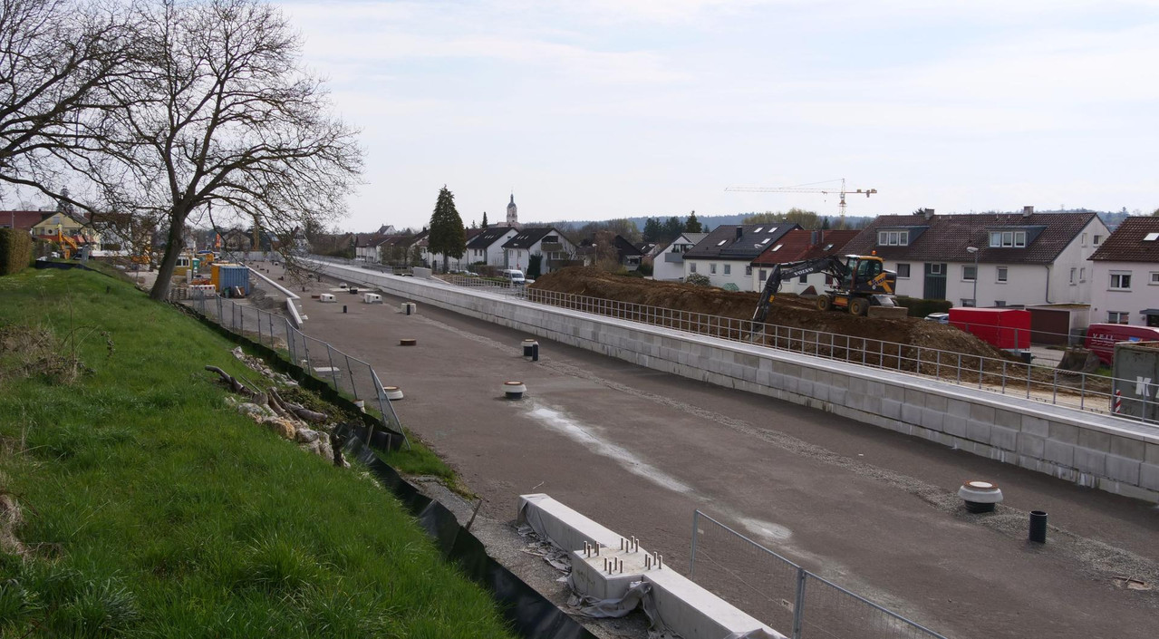 [Bild: 030426-112434-269b.jpg]