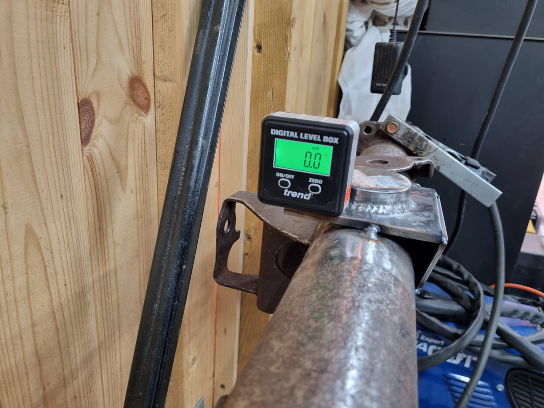 41e15a89-0cff-4343-964e-09d84fab90e3