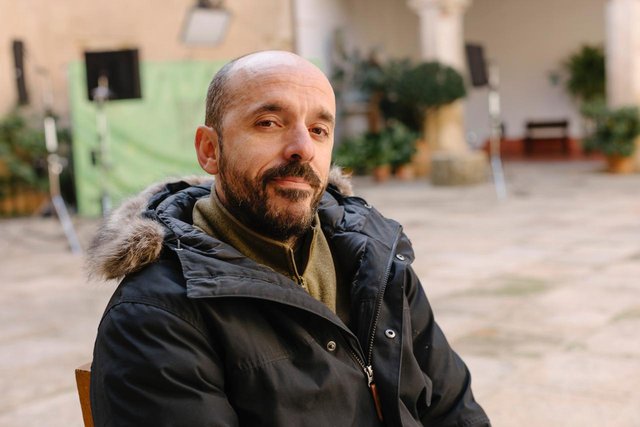 ENTREVISTA A HÉCTOR RAMOS, PRODUCTOR DEL CORTOMETRAJE “LA COMPAÑÍA”