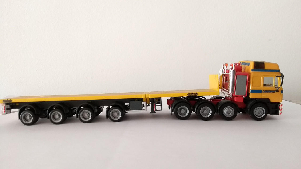 Macht (8126)