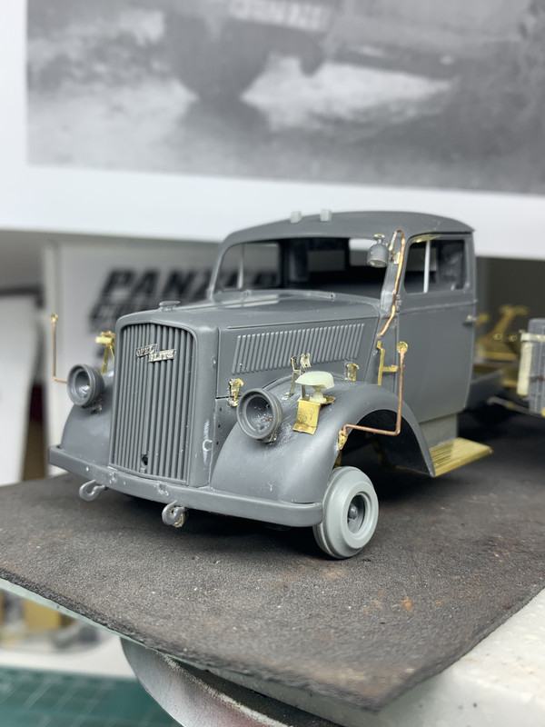 FCD2E439-535E-4DE6-B091-FEF22FE0FC98