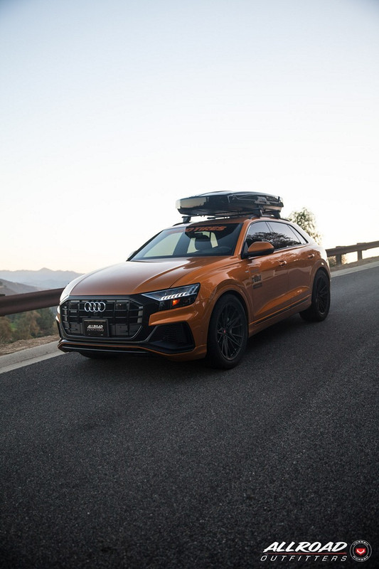 Audi Q8 on Vossen Wheels (3)
