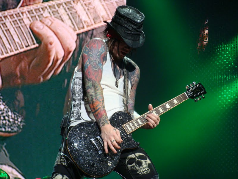 dj-ashba05.jpg