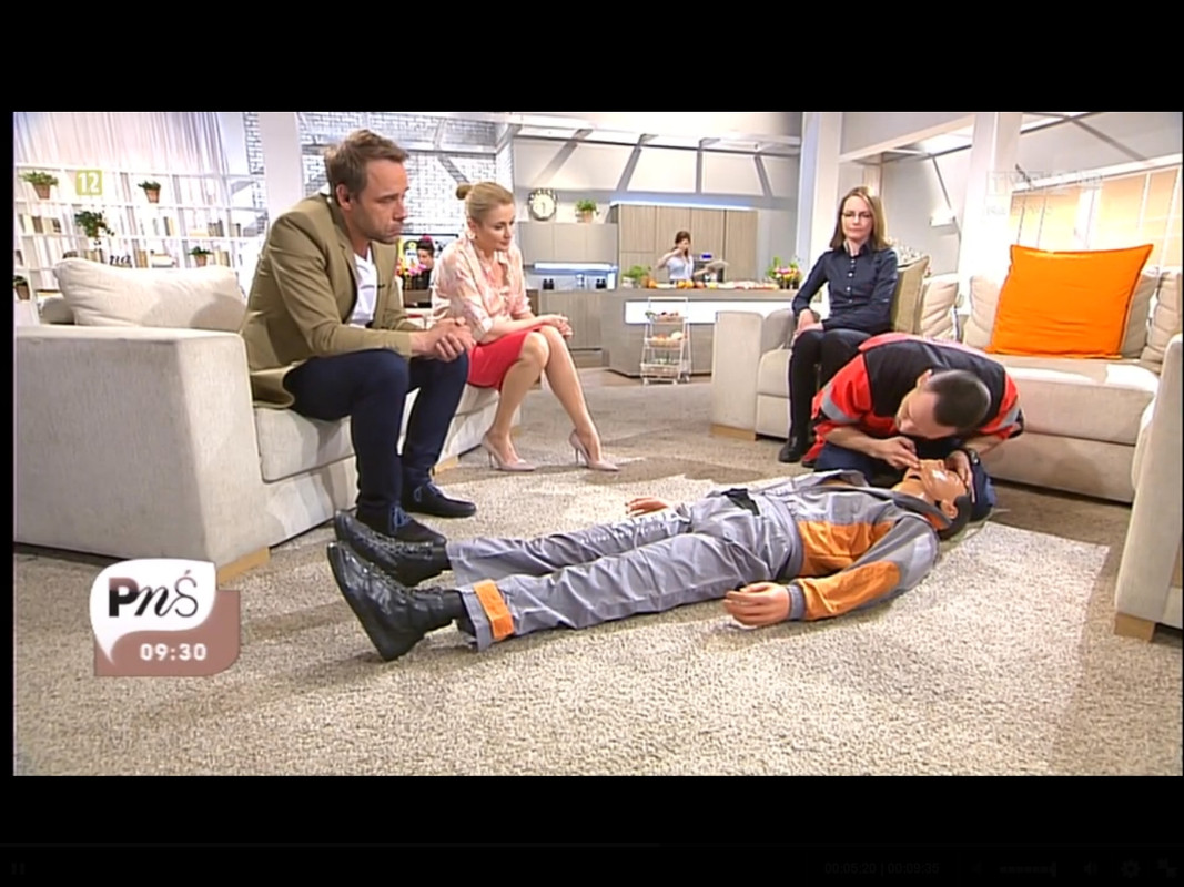 Screenshot - 15-04-14 , 19_33_25