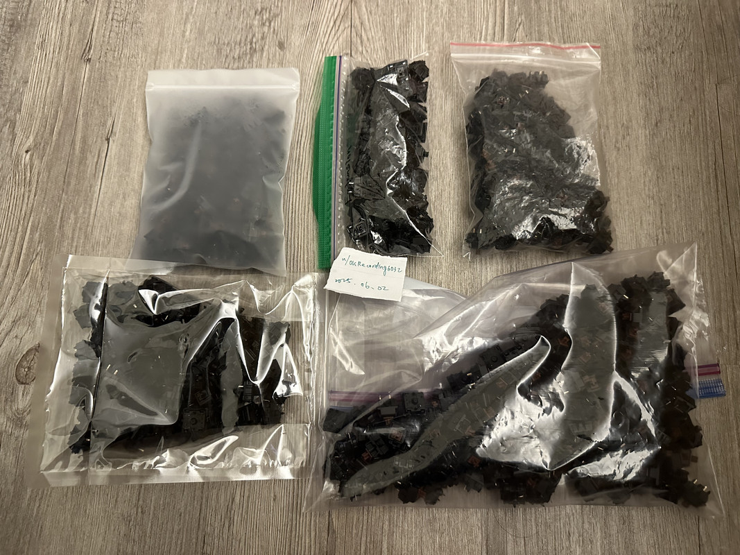 38B3ACA5-8F80-41F9-B9C2-82EDE26731CF