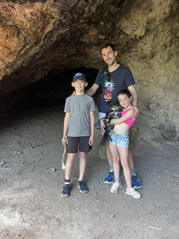 [Image: IMG-9085.jpg]