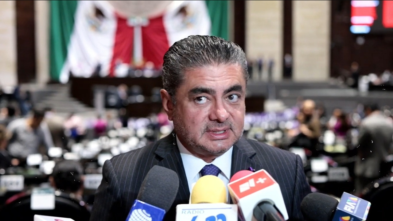 Confirma diputado Espinosa Cházaro que buscará la Jefatura de la CDMX en 2024