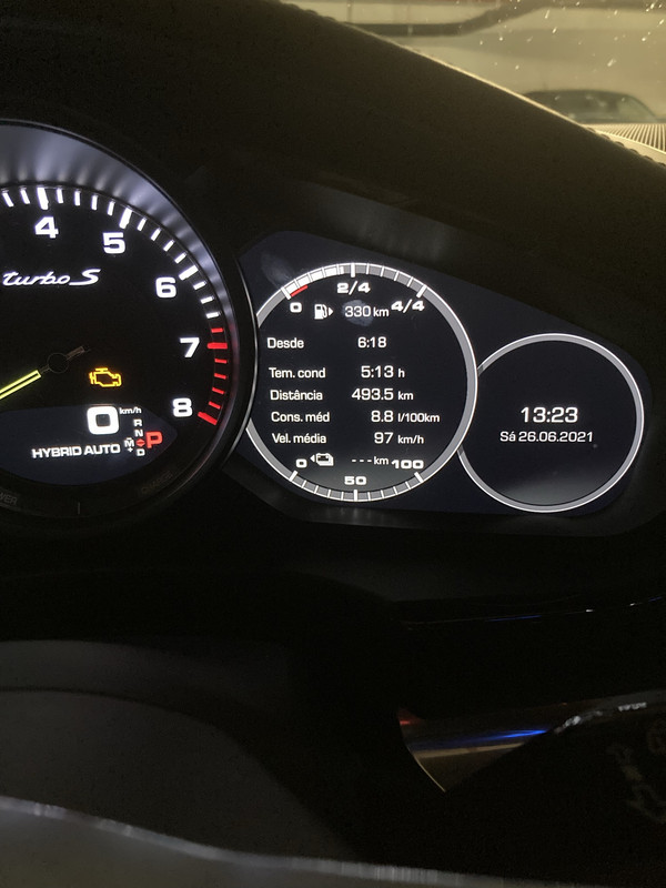 96F9C101-E6E6-456B-AF36-4F10FEA0CFB3